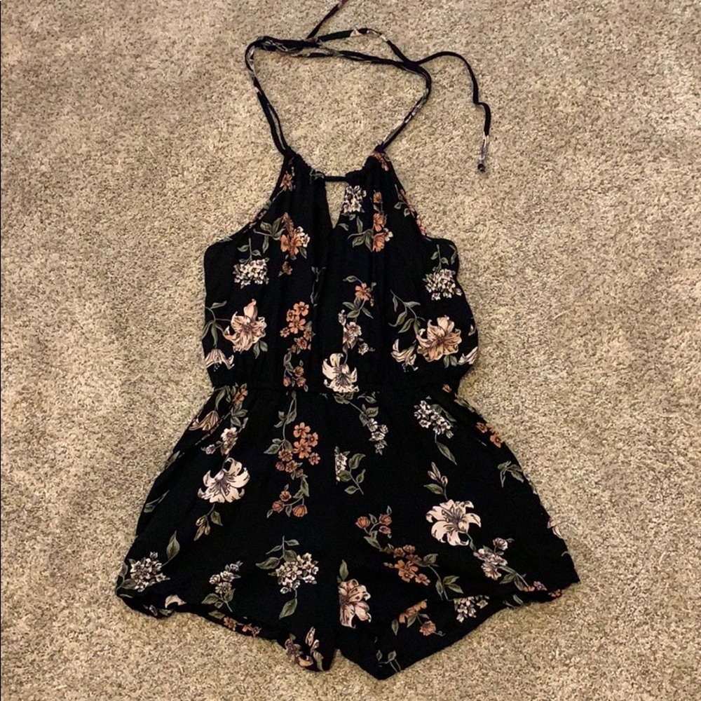 Black & floral halter romper like new